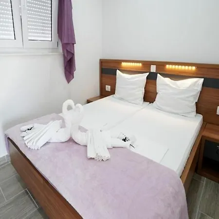 Poolincluded - Villa Vir * Vir